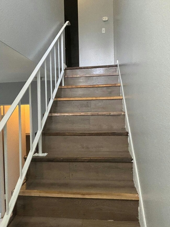 Foto del edificio - 1270 W 9th St
