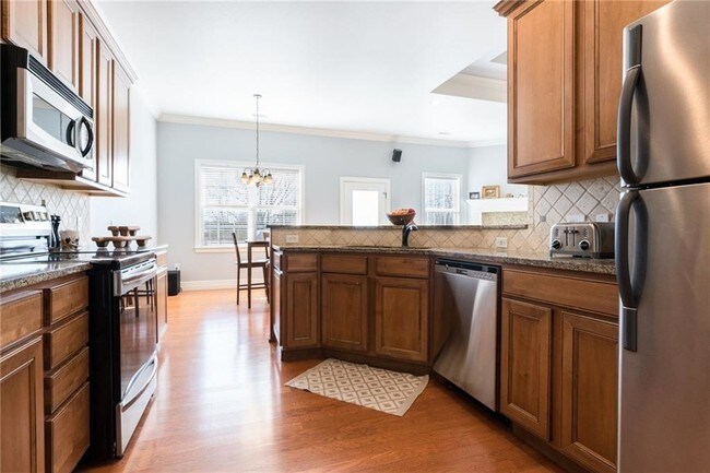 Building Photo - 583 Venters Dr