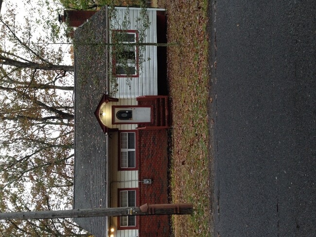 Building Photo - 2515 Corkery Ln