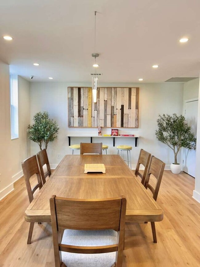 Interior Photo - Park East Apartments - Now Offering Furnished Units!