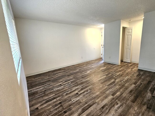 Interior Photo - Chandelle Apartments