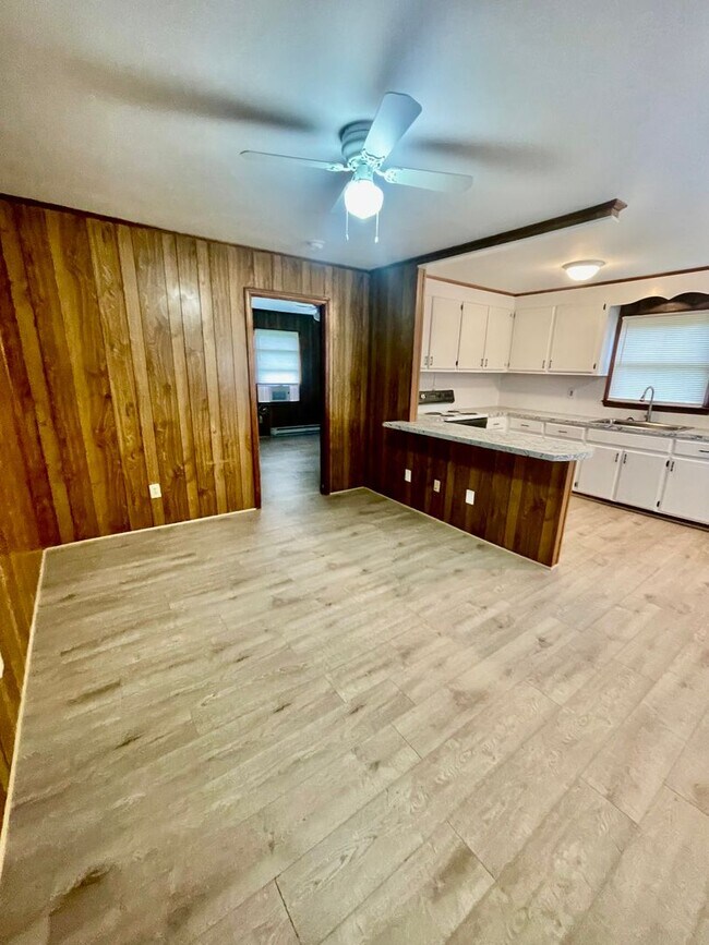 Foto del edificio - Must see Newly renovated 1 bedroom 1 bath ...