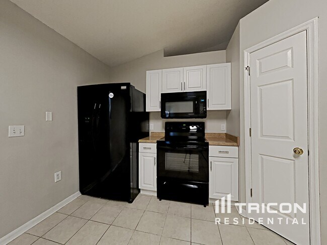 Foto del edificio - 13176 Siam Dr