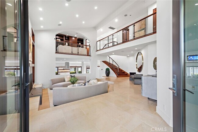Foto del edificio - 2907 Cliff Dr