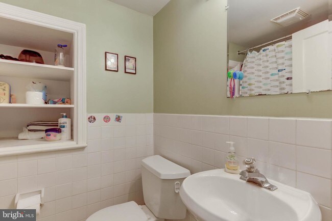 Foto del edificio - 391 McMull Dr