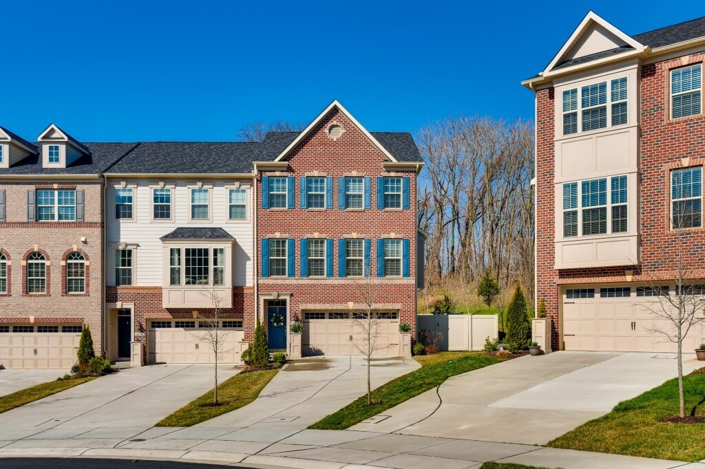 Foto principal - 14018 Fox Hill Rd