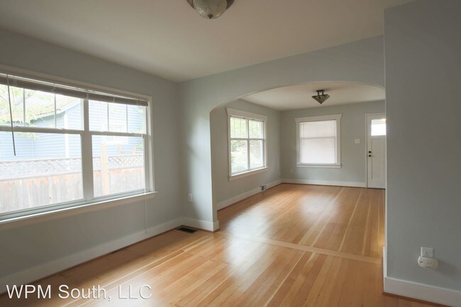 Building Photo - 2 br, 1 bath House - 3518 S Monroe St