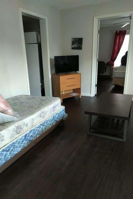 Foto del edificio - 4115 Walker St