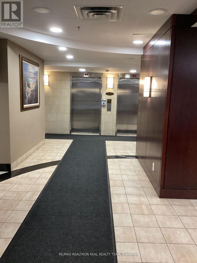 Building Photo - 480 McLevin Ave