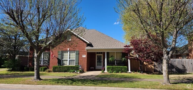 Building Photo - 6554 Apple Shed Ave
