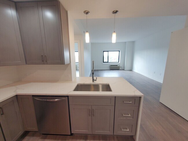 Foto del edificio - Renovated, centrally located and with lots...