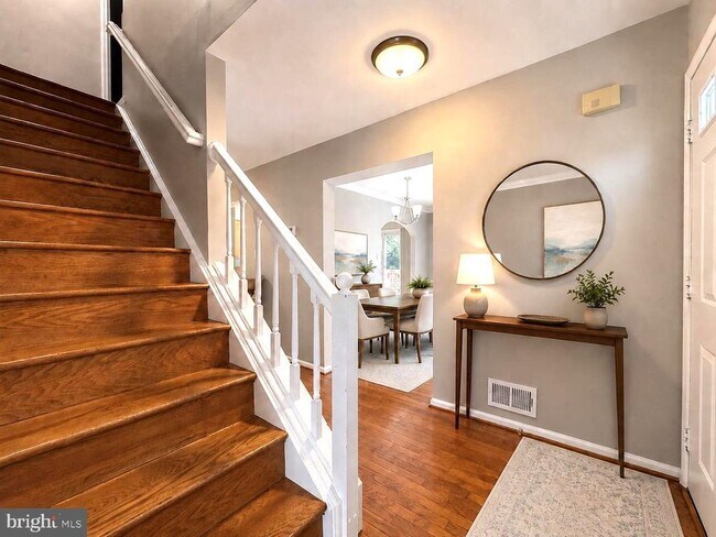 Foto del edificio - 4513 Shoal Creek Ct