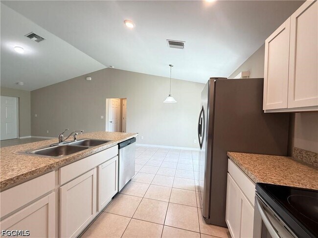 Foto del edificio - 1727 NW 15th St