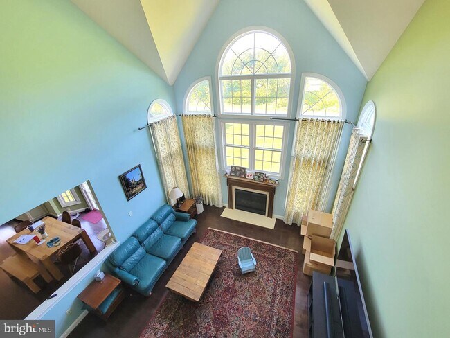 Foto del edificio - 207 Cadwallader Rd