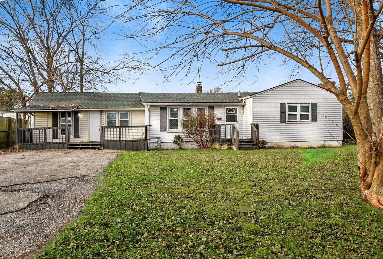 Primary Photo - 1217 Morgan Ave