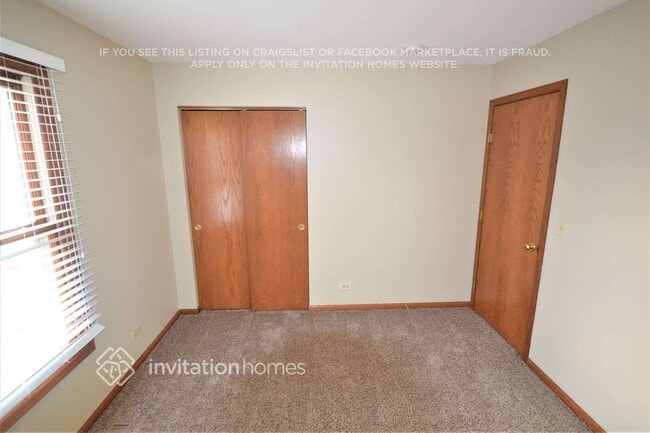 Foto del edificio - 1445 Woodscreek Cir