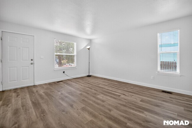 Foto del edificio - 5082 E 112th Pl