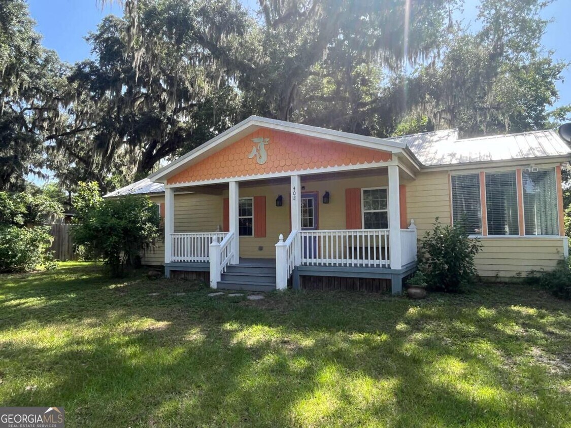 Foto principal - 402 Wheeler St