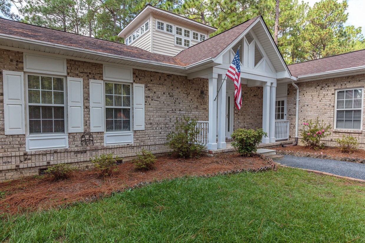 163 Firetree Ln, Seven Lakes, NC 27376 House for Rent in Seven Lakes