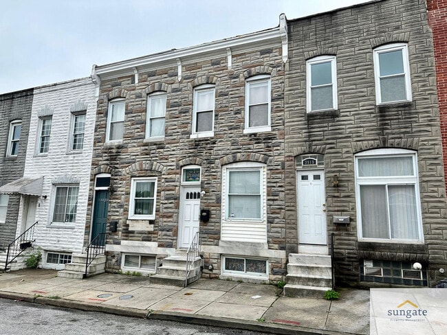 Building Photo - 3921 Mt Pleasant Ave