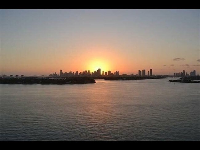 Foto del edificio - 1228 West Ave