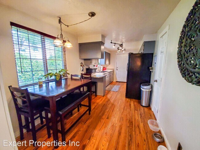 Building Photo - 2 br, 1 bath House - 1610 Serenity Drive