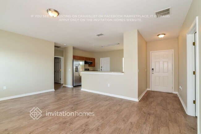 Foto del edificio - 910 Cumberland Dr