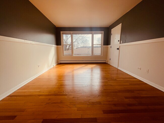 Foto del edificio - 8921 S Cottage Grove Ave