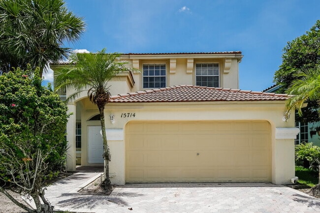 15714 NW 24th St