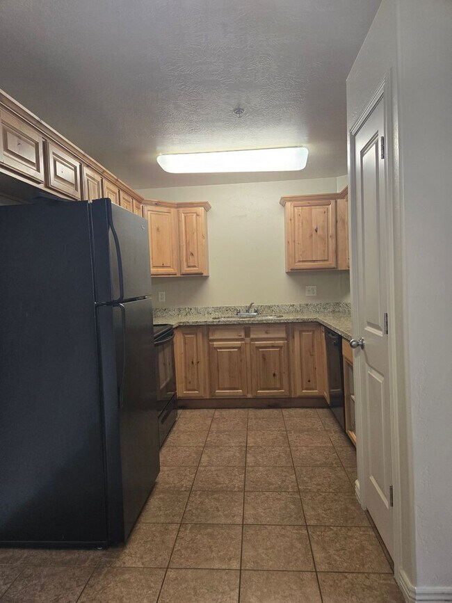 Foto del edificio - Green River 3 bed 2 bath Condo
