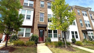 Building Photo - 7244 Clagett Dr