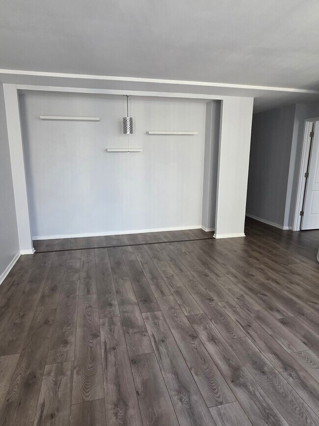 Foto del edificio - 233 E Erie St
