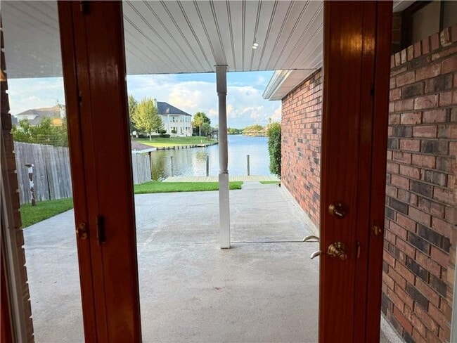 Foto del edificio - 424 Eden Isles Blvd