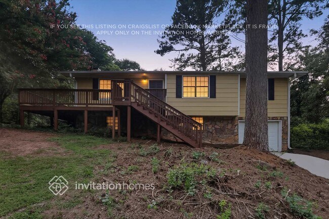 Building Photo - 216 S Sequoya Dr