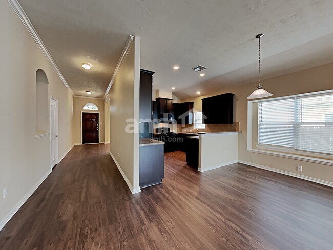 Foto del edificio - 28914 Hidden Lake Ct