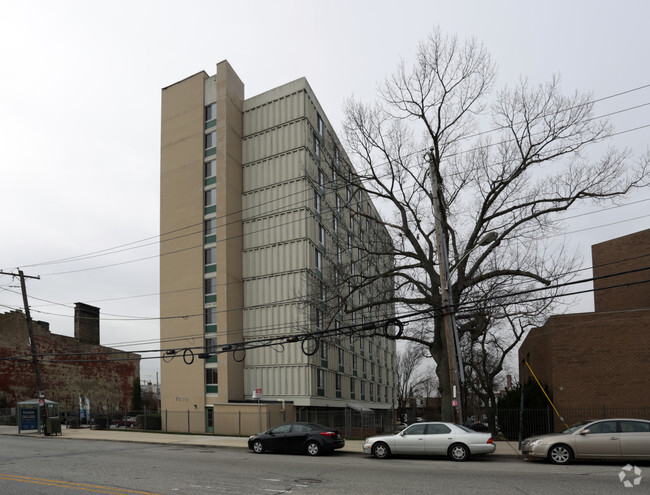 Building Photo - Stephen Smith Towers