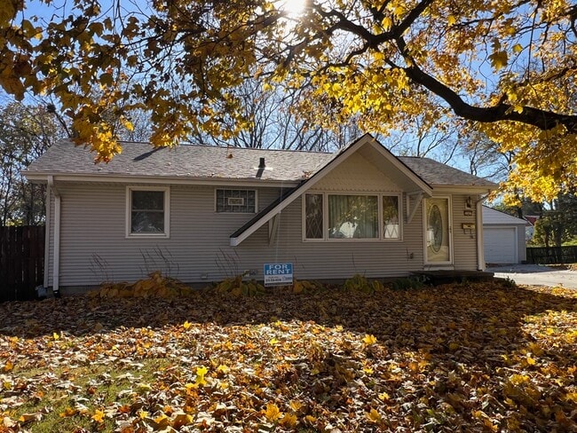 Building Photo - 3307 Gleaves Ct