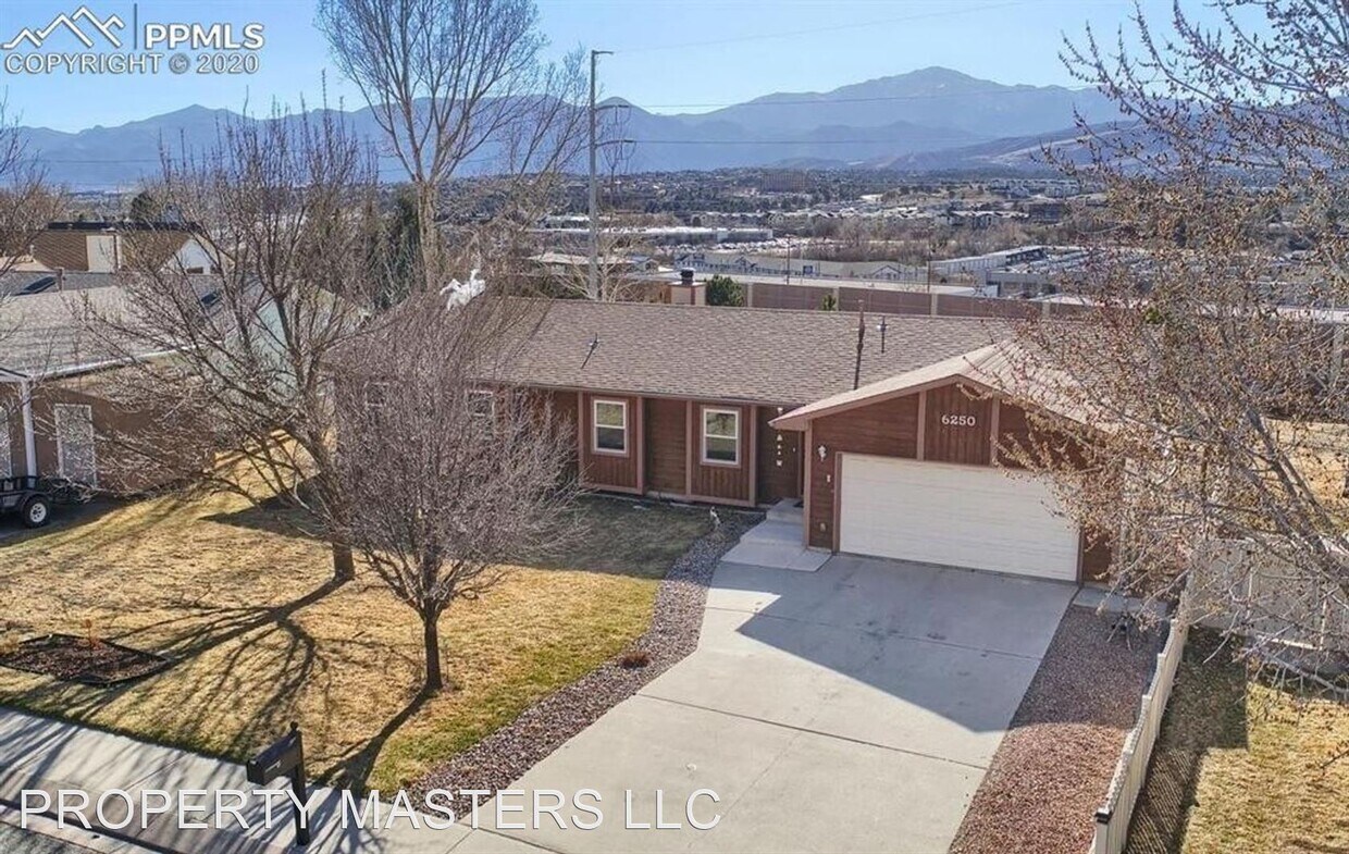 Primary Photo - 5 br, 3 bath House - 6250 Pulpit Rock Dr
