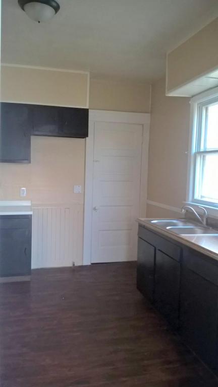 Building Photo - 839 E 146th St