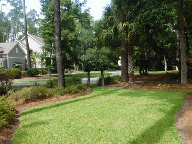 Building Photo - 22 Sandfiddler Road