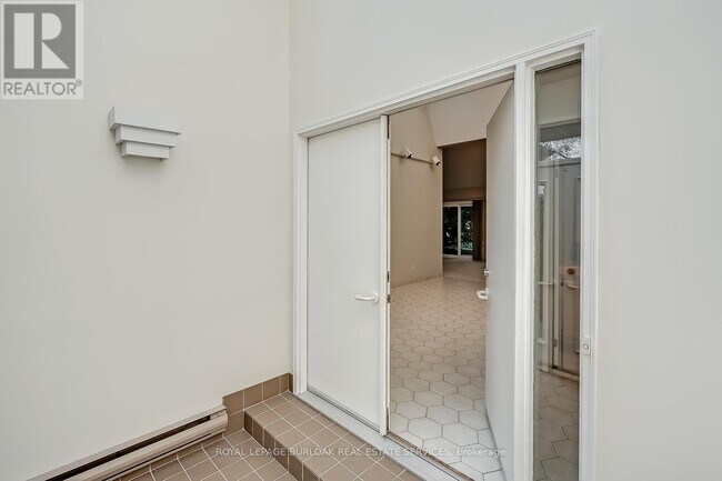 Photo du bâtiment - 4189 Inglewood Dr