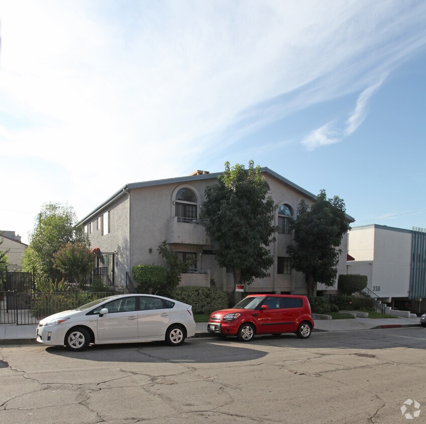 Building Photo - 344 E Santa Anita Ave