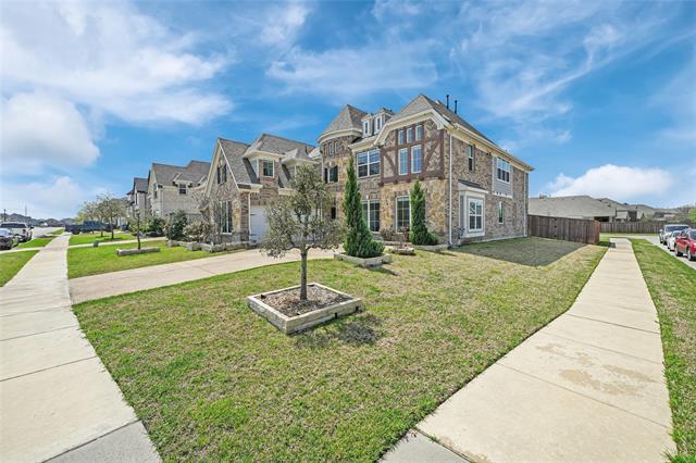 Building Photo - 302 Torch Lily Ln