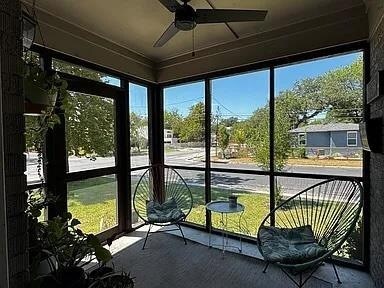 Foto del edificio - 1110 Justin Ln