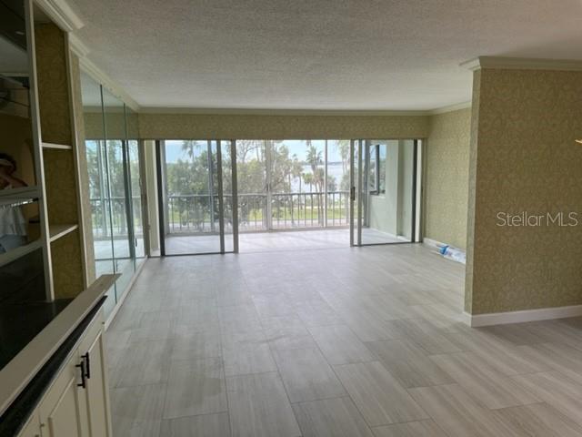 Foto del edificio - 555 S Gulfstream Ave