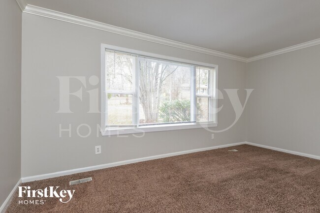 Foto del edificio - 212 Sam Pate Dr