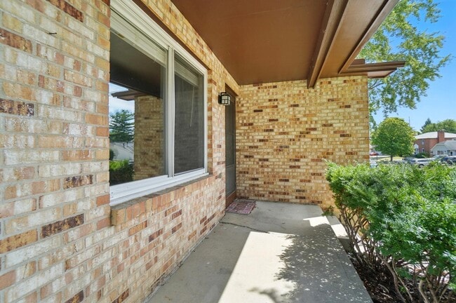 Building Photo - 5 Keene Dr