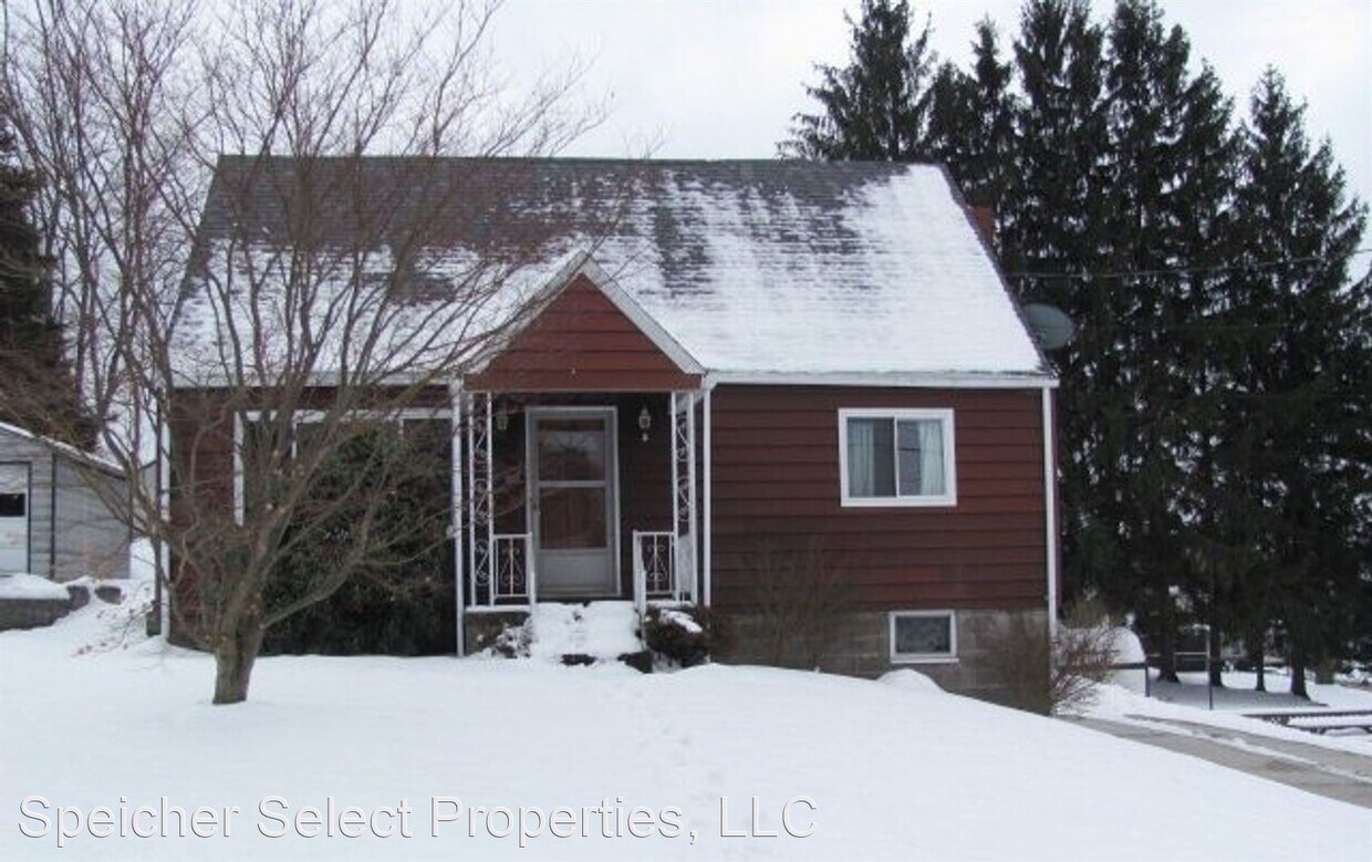 4 br, 1.5 bath House 865 Freedom Ave. House Rental in Johnstown, PA