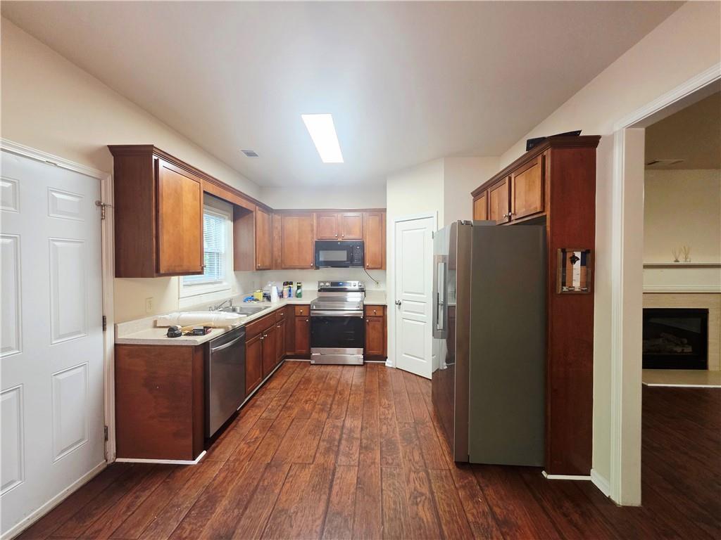 Foto del edificio - 3588 McClaren Way