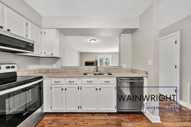 Foto del edificio - 7213 Peppervine Ct